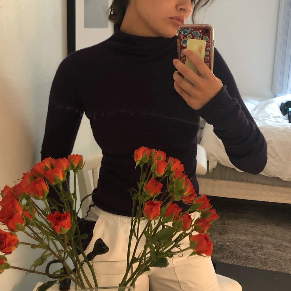 Aritzia Garrand Sweater